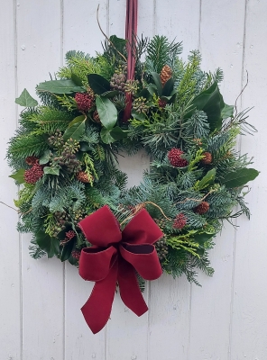 Pine and Berry Delight